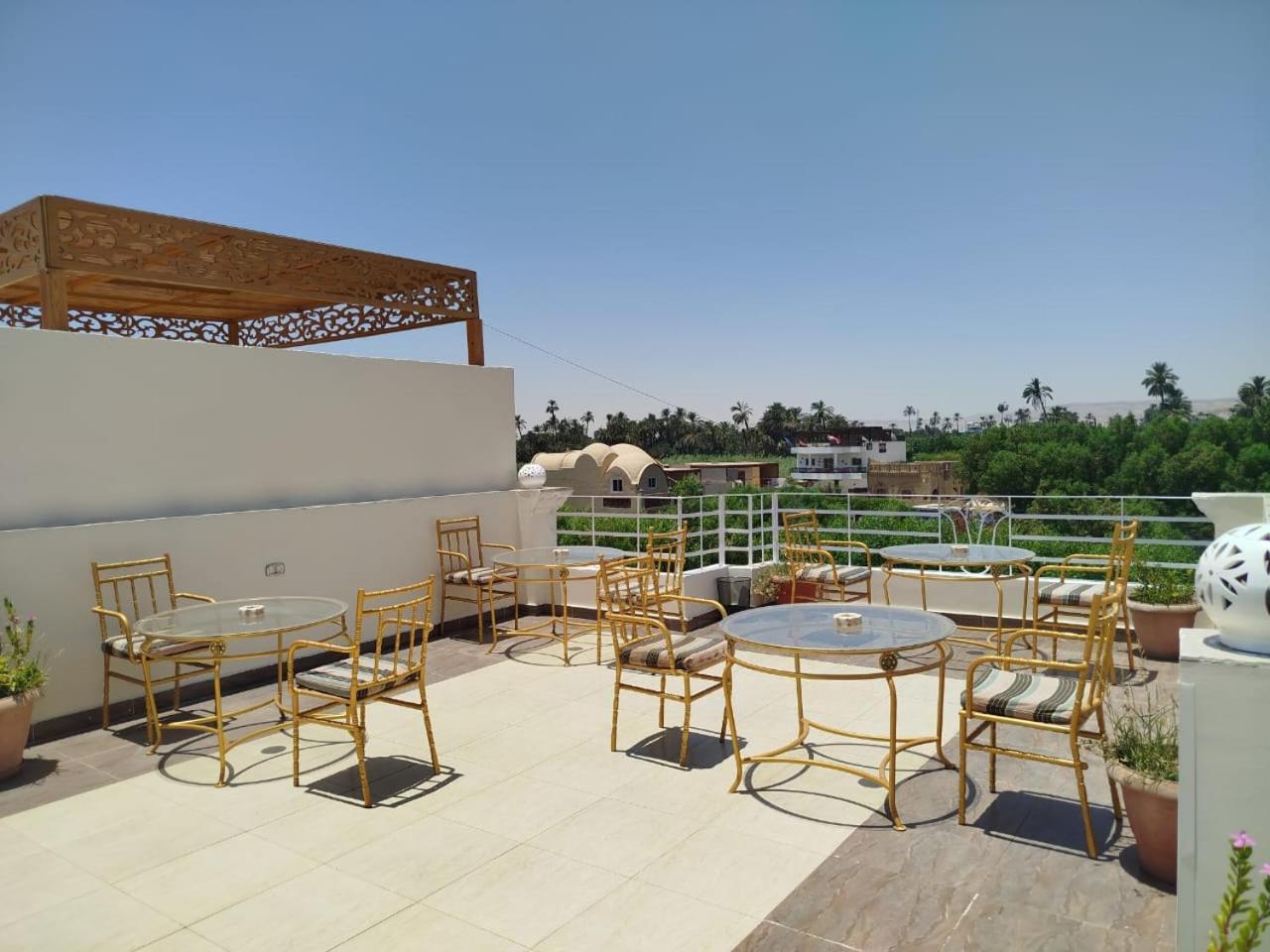Luxor Star Apartments Экстерьер фото